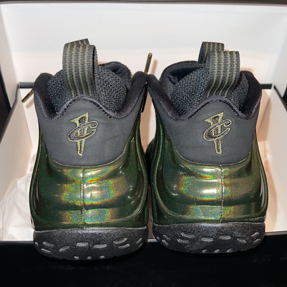 Nike Air Foamposite with og box and extra custom laces, size 10.5 - Picture 3 of 10